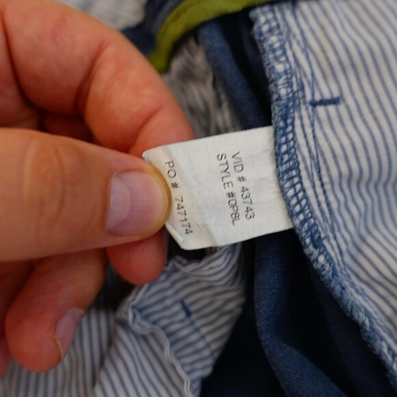 DAMAGED Orvis Blue Chino Shorts Pima Cotton 42 / 8.5 High Rise‎ - Picture 8 of 9